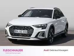 Weiss Gebraucht 2025 Audi A3 Advanced Limousine | 40.880 €