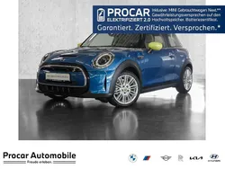 Island blue metallic Gebraucht 2023 Mini Cooper SE Classic Kleinwagen | 19.690 € (Fairer Preis)