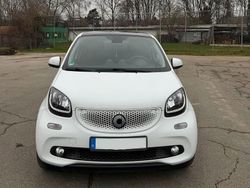 Weiß Gebraucht 2017 Smart ForFour Passion Kleinwagen | 12.999 € (Fairer Preis)