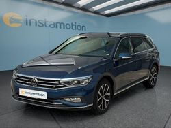Blau Gebraucht 2023 VW Passat Kombi | 31.999 € (Fairer Preis)