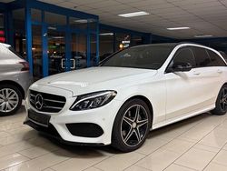 Weiß Gebraucht 2016 Mercedes C180 AMG line Kombi | 20.450 € (Fairer Preis)