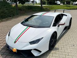 Weiß Gebraucht 2018 Lamborghini Huracán Coupé | 289.000 € (Etwas zu teuer)