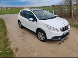 Weiß Gebraucht 2015 Peugeot 2008 SUV | 8.500 € (Fairer Preis)