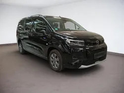 Karbon schwarz metallic Gebraucht 2024 Opel Combo Van / Kleinbus | 30.990 €