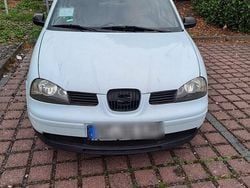 Grau Gebraucht 2003 Seat Arosa Stella Kleinwagen | 2.290 € (Fairer Preis)