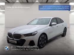 Weiß Gebraucht 2024 BMW 520 Comfort Edition Limousine | 47.310 € (Superpreis)