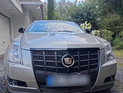 Gold Gebraucht 2010 Cadillac CTS Limousine | 8.800 € (Fairer Preis)
