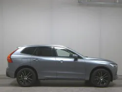Grau Gebraucht 2019 Volvo XC60 Momentum SUV | 23.480 € (Guter Preis)