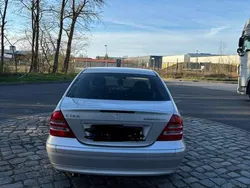 Silber Gebraucht 2003 Mercedes C180 Classic Limousine | 3.950 € (Fairer Preis)