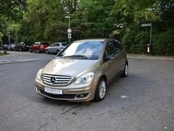 Gold Gebraucht 2006 Mercedes B150 Van / Kleinbus | 6.250 € (Teuer)