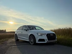 Weiß Gebraucht 2017 Audi S3 Sport Limousine | 24.499 € (Guter Preis)