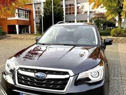 Grau Gebraucht 2017 Subaru Forester SUV | 12.000 € (Fairer Preis)