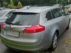 Silber Gebraucht 2010 Opel Insignia Kombi | 2.950 € (Guter Preis)