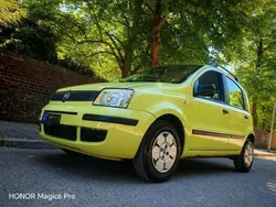 Grün Gebraucht 2005 Fiat Panda Kleinwagen | 2.350 €