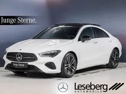 Weiß Gebraucht 2024 Mercedes CLA200 Progressive Coupé | 36.480 € (Guter Preis)