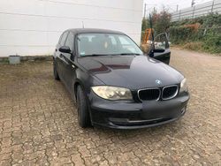 Schwarz Gebraucht 2008 BMW 116 Kleinwagen | 1.500 € (Fairer Preis)