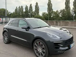 Schwarz Gebraucht 2018 Porsche Macan GTS SUV | 64.900 € (Teuer)