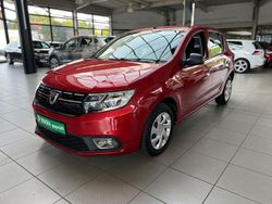 Rot Gebraucht 2017 Dacia Sandero Ambiance Kleinwagen | 6.890 € (Etwas zu teuer)