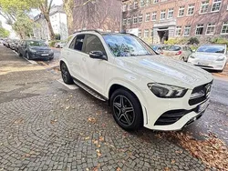 Weiß Gebraucht 2020 Mercedes GLE300 AMG line SUV | 55.000 € (Guter Preis)