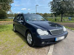 Blau Gebraucht 2004 Mercedes C180 Classic Kombi | 3.900 € (Fairer Preis)