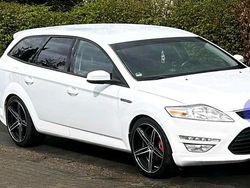 Weiß Gebraucht 2025 Ford Mondeo Kombi | 3.800 €