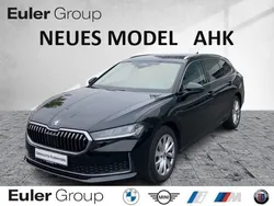 Schwarz Gebraucht 2024 Skoda Superb Kombi | 35.433 € (Guter Preis)