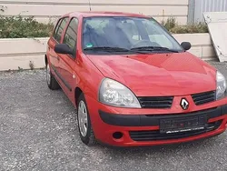 Orange Gebraucht 2004 Renault Clio II Kleinwagen | 2.490 € (Fairer Preis)
