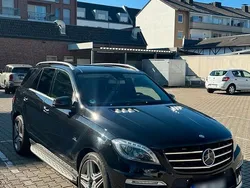 Schwarz Gebraucht 2014 Mercedes ML63 AMG AMG SUV | 28.999 € (Teuer)