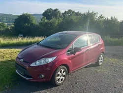 Rot Gebraucht 2010 Ford Fiesta Titanium Kleinwagen | 2.950 € (Guter Preis)