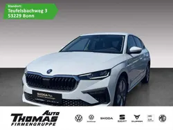 Weiß Gebraucht 2024 Skoda Scala Drive Kleinwagen | 24.880 € (Etwas zu teuer)