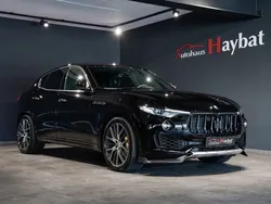 Schwarz Gebraucht 2018 Maserati Levante SUV | 51.950 € (Superpreis)