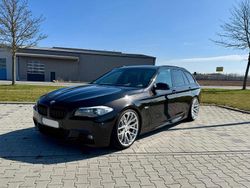Schwarz Gebraucht 2011 BMW 530 Performance Kombi | 15.990 € (Teuer)