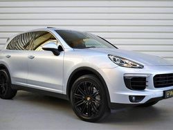 Rhodiumsilber Gebraucht 2017 Porsche Cayenne S SUV | 37.990 € (Guter Preis)