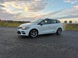 Weiß Gebraucht 2016 Renault Clio GrandTour GT GT Kombi | 8.890 €