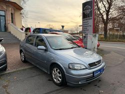 Silber Gebraucht 2003 Opel Astra Limousine | 3.499 € (Teuer)