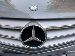 Grau Gebraucht 2011 Mercedes C200 Kombi | 7.999 € (Fairer Preis)