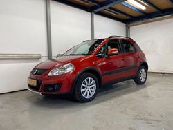 Rot Gebraucht 2011 Suzuki SX4 Limousine | 5.999 € (Fairer Preis)