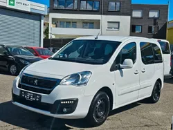 Weiß Gebraucht 2018 Peugeot Partner Active Van / Kleinbus | 8.500 € (Guter Preis)