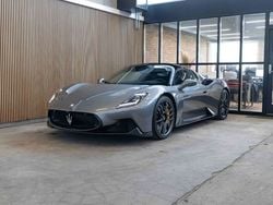 Grau Gebraucht 2023 Maserati MC20 | 198.730 € (Superpreis)