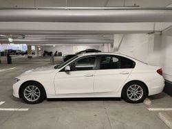 Weiß Gebraucht 2018 BMW 320 Efficient Dynamics Limousine | 12.000 € (Fairer Preis)