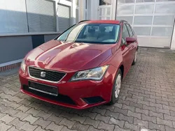 Rot Gebraucht 2014 Seat Leon ST Reference Kombi | 6.995 € (Fairer Preis)