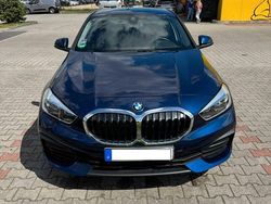 Blau Gebraucht 2020 BMW 118 Advantage Kleinwagen | 17.800 € (Guter Preis)
