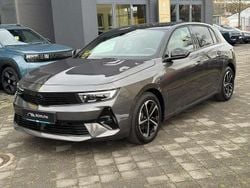 Grau/typ metalliclackierung Gebraucht 2024 Opel Astra Limousine | 23.950 € (Guter Preis)