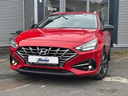 Rot Gebraucht 2021 Hyundai i30 Edition 30+ Kombi | 12.300 € (Fairer Preis)