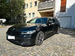 Schwarz Gebraucht 2022 BMW 540 M Sport Kombi | 50.600 € (Fairer Preis)