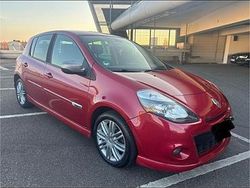 Gebraucht 2009 Renault Clio II GT-Line Kleinwagen | 3.150 € (Fairer Preis)