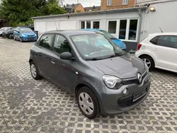 Lunar grey Gebraucht 2015 Renault Twingo Life Kleinwagen | 4.300 € (Guter Preis)