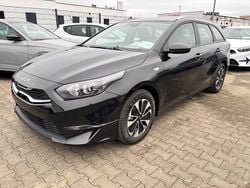 Metalliclackierung blackpearl Neu 2025 Kia Ceed Sportswagon 2 Kombi | 24.245 € (Guter Preis)