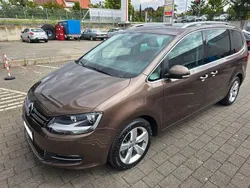 Braun Gebraucht 2011 VW Sharan Highline Van / Kleinbus | 14.100 € (Etwas zu teuer)