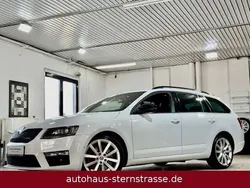 Weiß Gebraucht 2016 Skoda Octavia RS Kombi | 19.980 € (Etwas zu teuer)